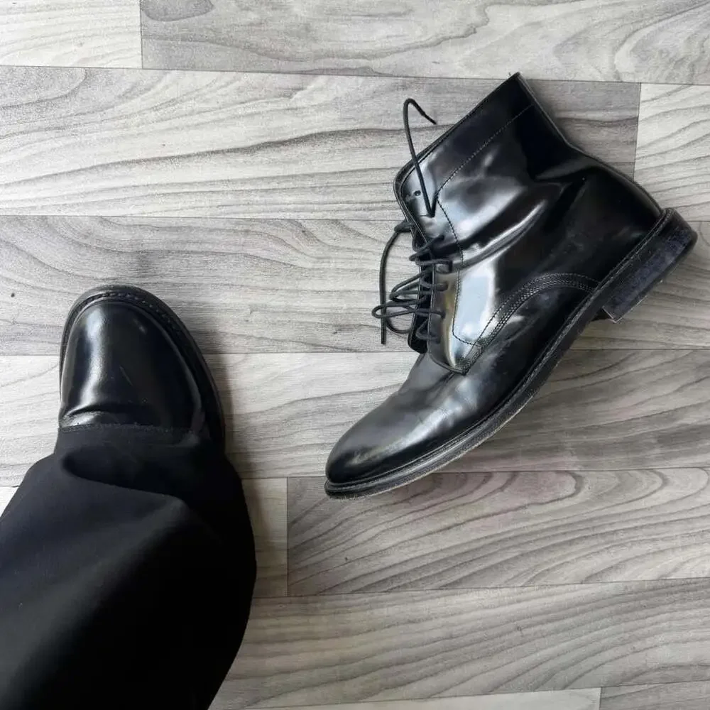 Kenneth Cole Vintage Y2K Black Leather Lace Up Boots